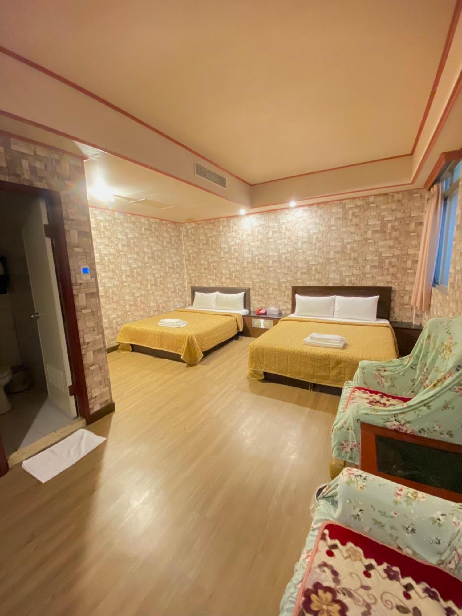 Hotel Lee-Chan Tajpej Zewnętrze zdjęcie